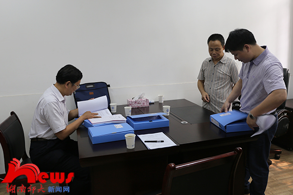 省委教育实践活动办来校督查反对“四风”、边整边改工作(图8)