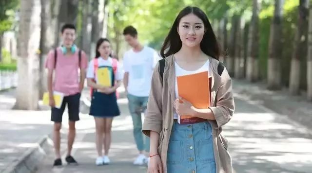 成人高考录取后,还能转专业吗?(图1)
